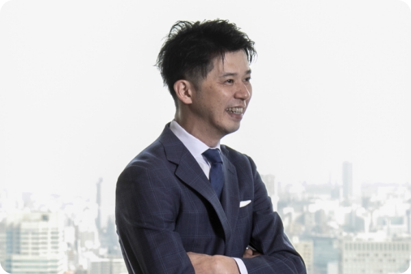 常務取締役 権田 和士